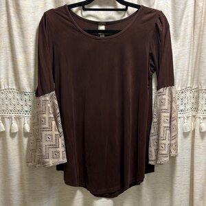 Cacia Suede Brown Top with Lace Sleeves